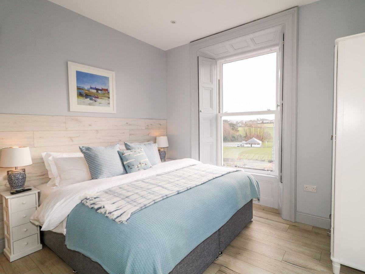 Sea Breeze Apartment Ballycastle Bagian luar foto