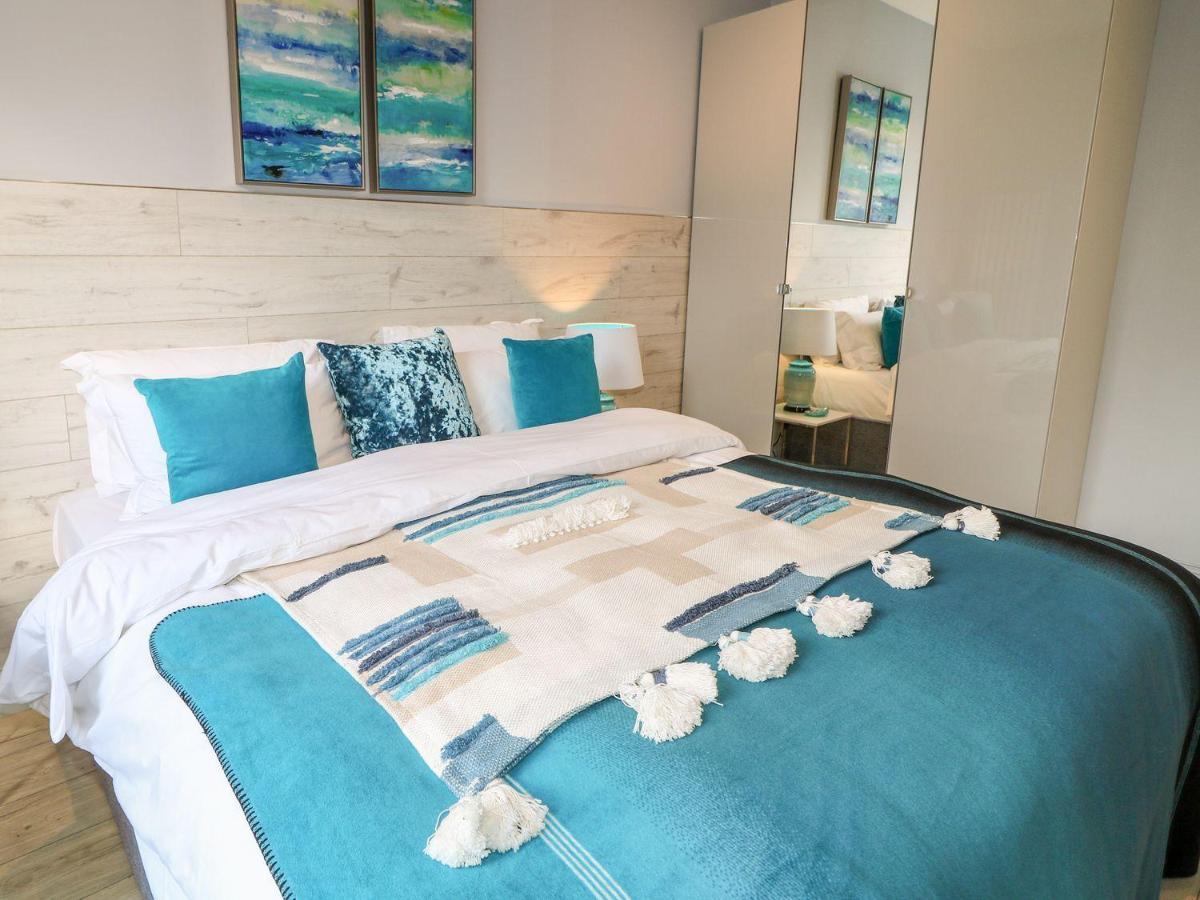 Sea Breeze Apartment Ballycastle Bagian luar foto