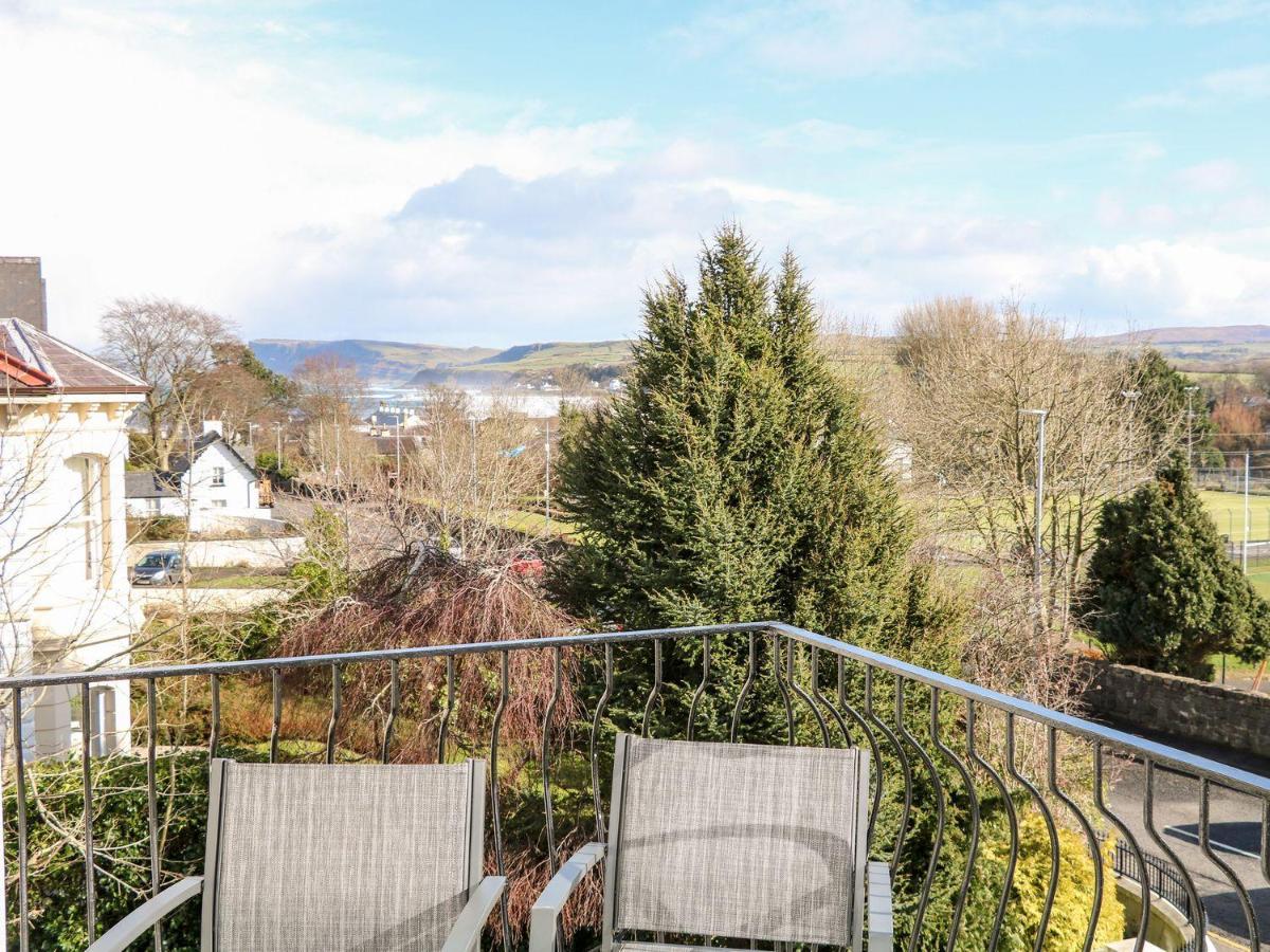 Sea Breeze Apartment Ballycastle Bagian luar foto